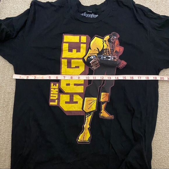 Marvel Luke Cage Shirt - Picture 4 of 5